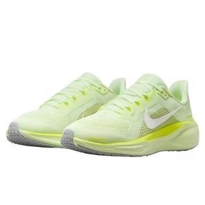 NIB Nike Air Zoom Pegasus 41 “Volt” Running Shoes Sz 7